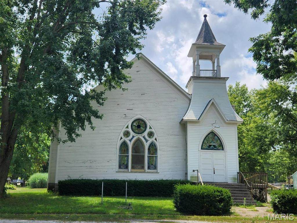 215 Pine Street - Photo 1