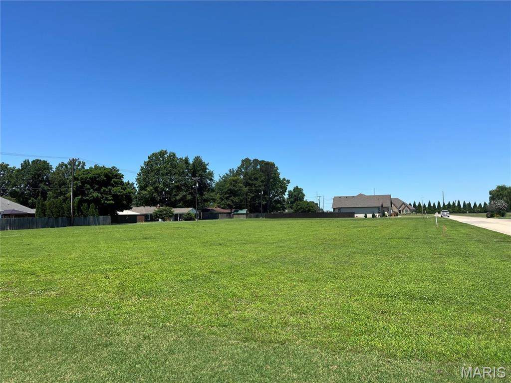 13 Laurelwood Drive - Photo 1