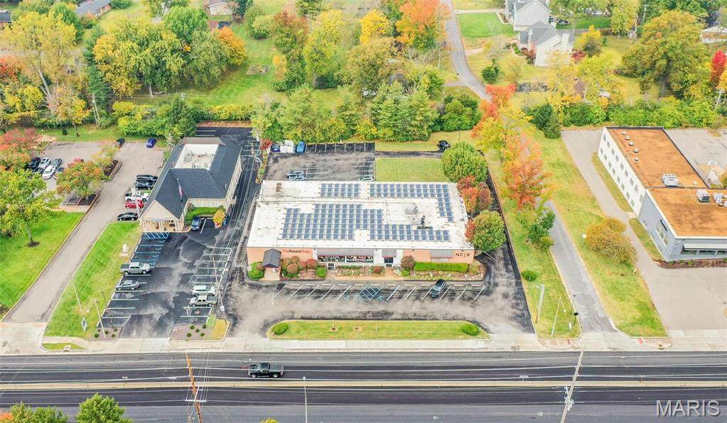 295 Lindbergh Boulevard - Photo 1