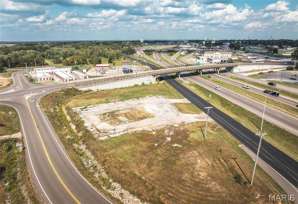 805 Service Rd - Photo 1