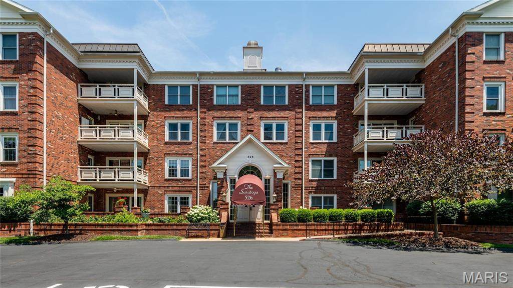 526 Sarah Lane - Photo 1