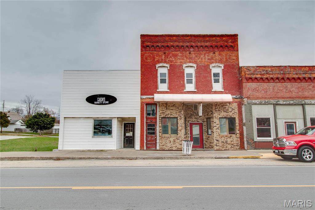 416 Main Street - Photo 1