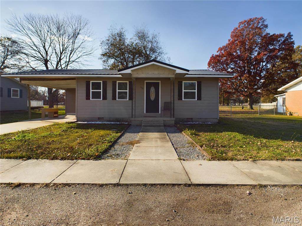 930 Mcnew Drive - Photo 1