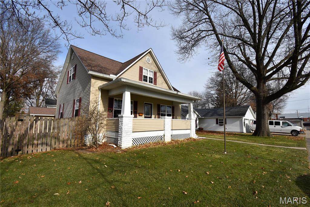 429 Olive Street - Photo 1