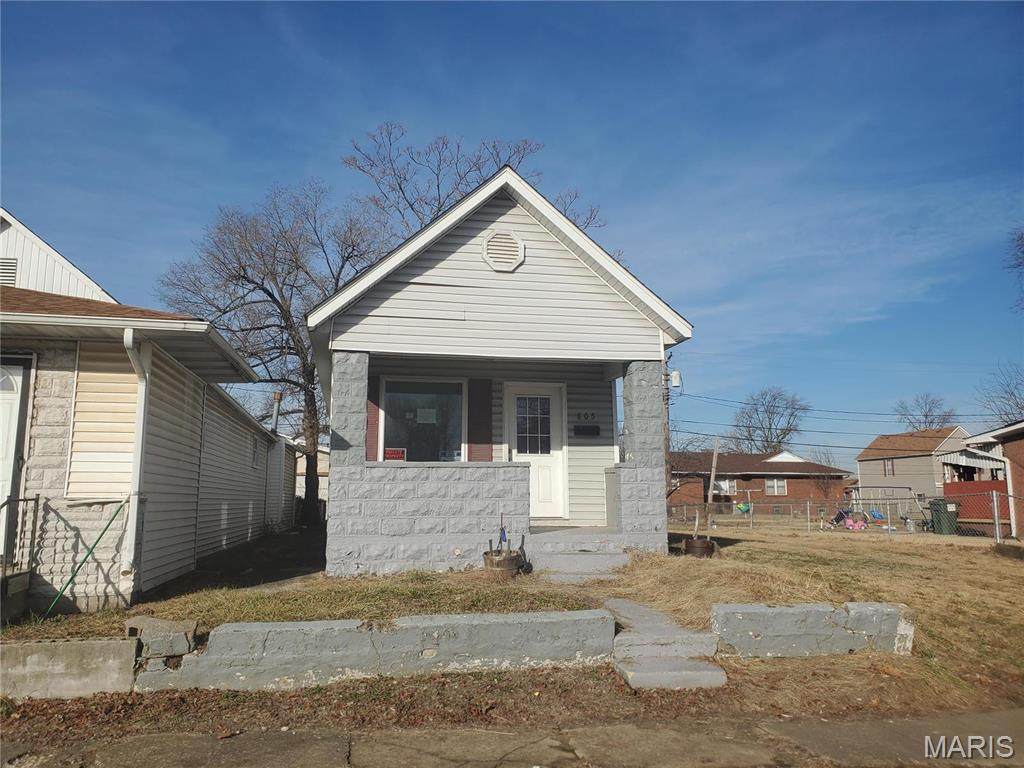805 Iowa Street - Photo 1