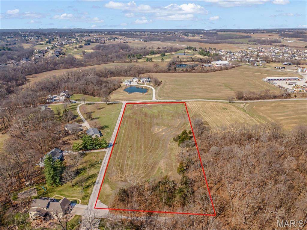 7468 Covered Bridge Drive - Photo 1