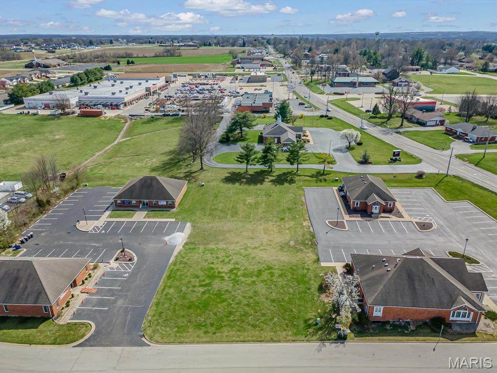 212 Bradford Lane - Photo 1