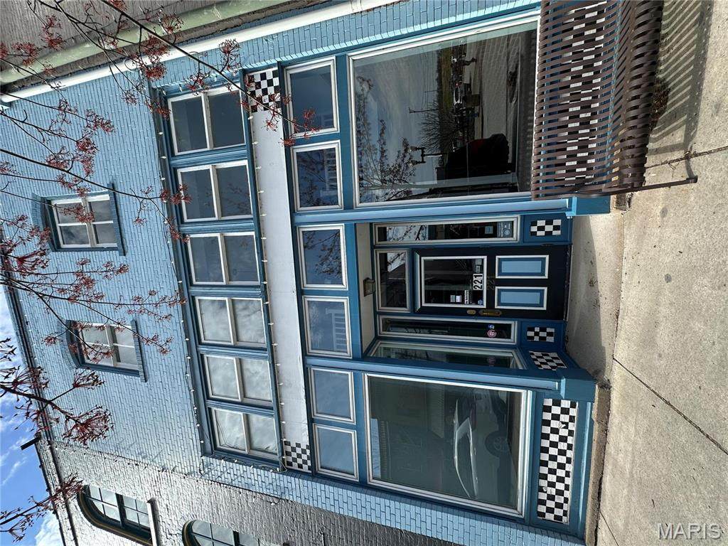 221 Main Street - Photo 1