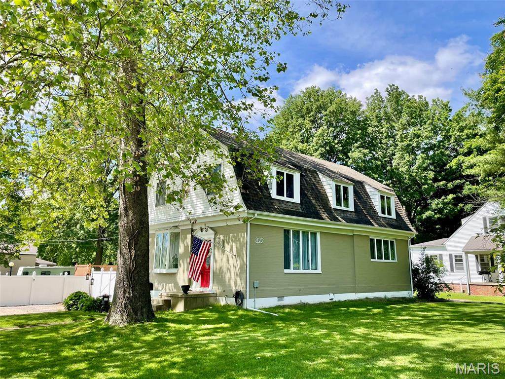 822 Union Avenue - Photo 1