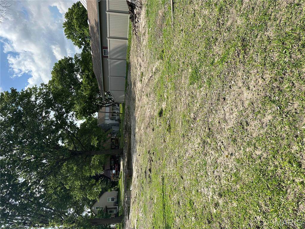 400 Napolean - Photo 1