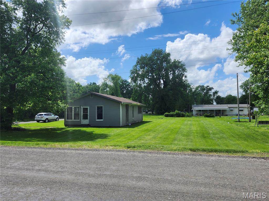 801 Adams Road - Photo 1