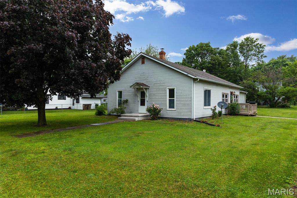 708 Madison Street - Photo 1
