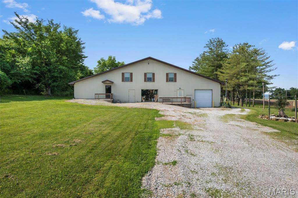 541B Hillview Drive - Photo 1