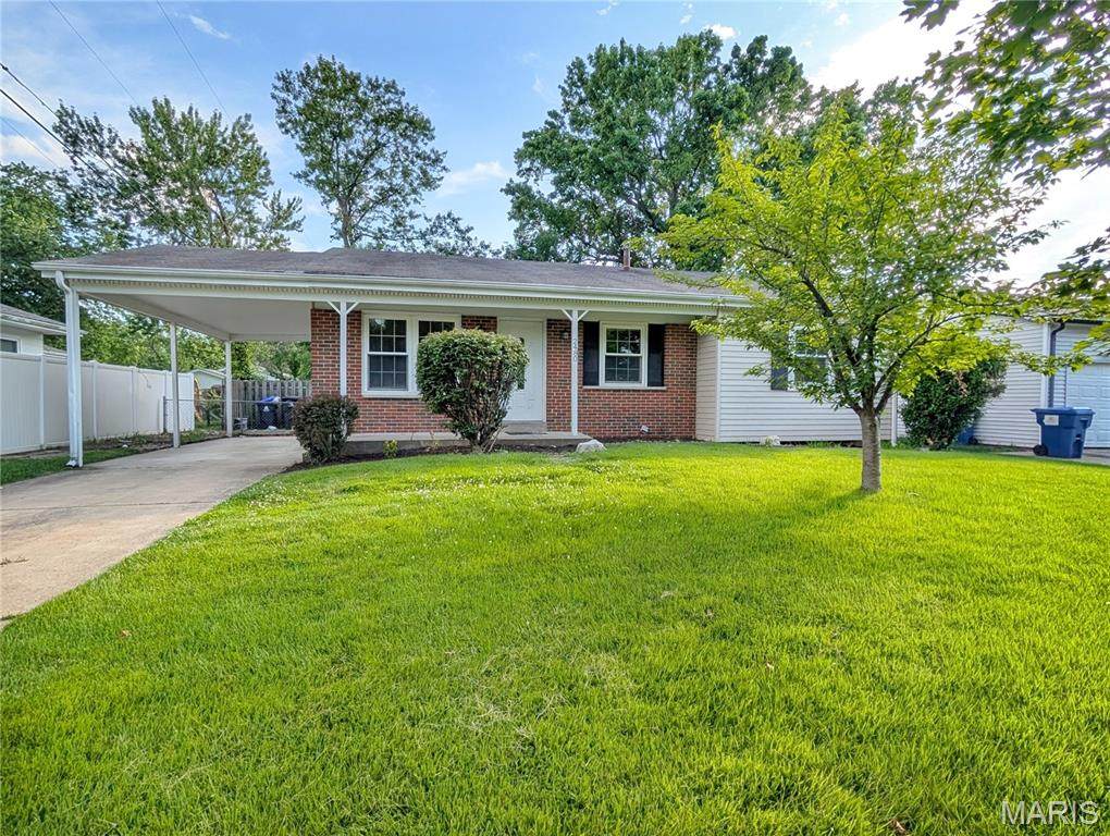 2480 Teakwood Manor Drive - Photo 1