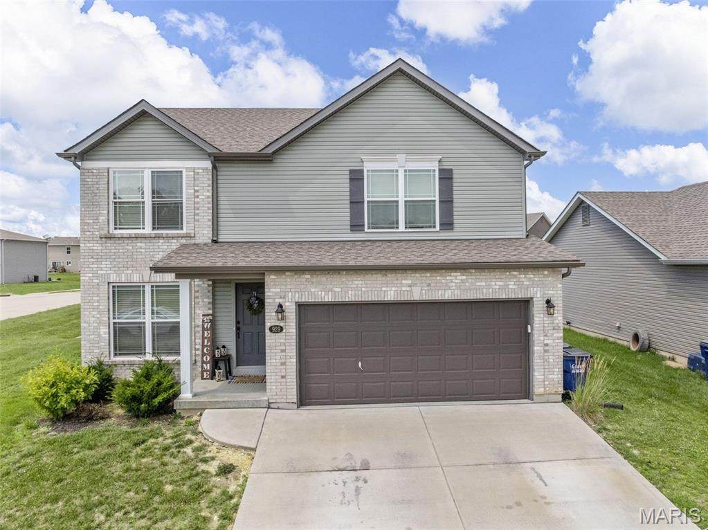 929 Arapaho Drive - Photo 1