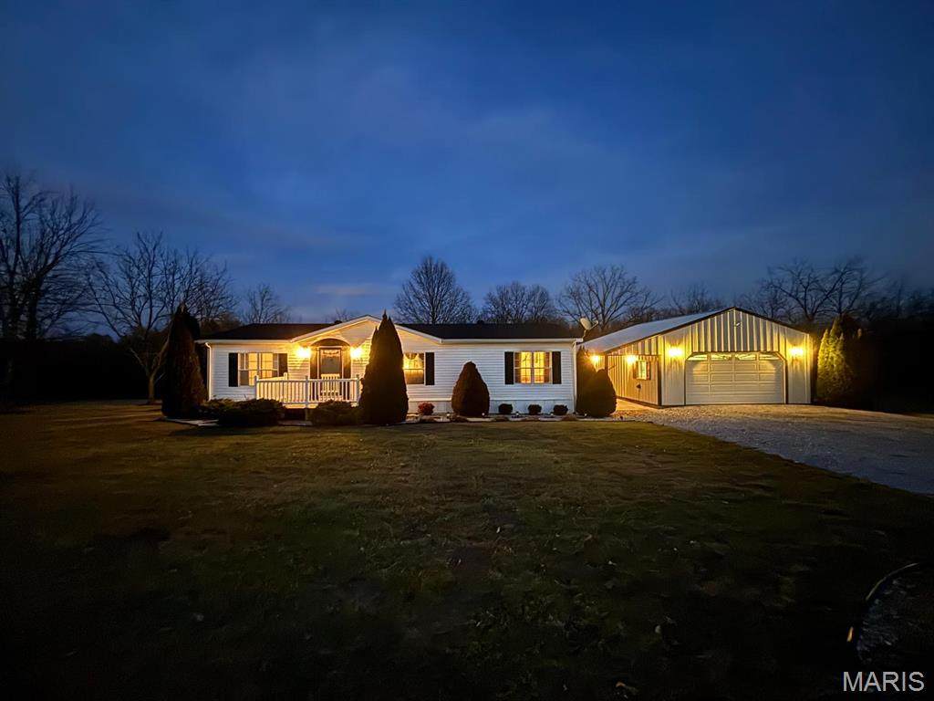 18096 Monroe Road 453 - Photo 1
