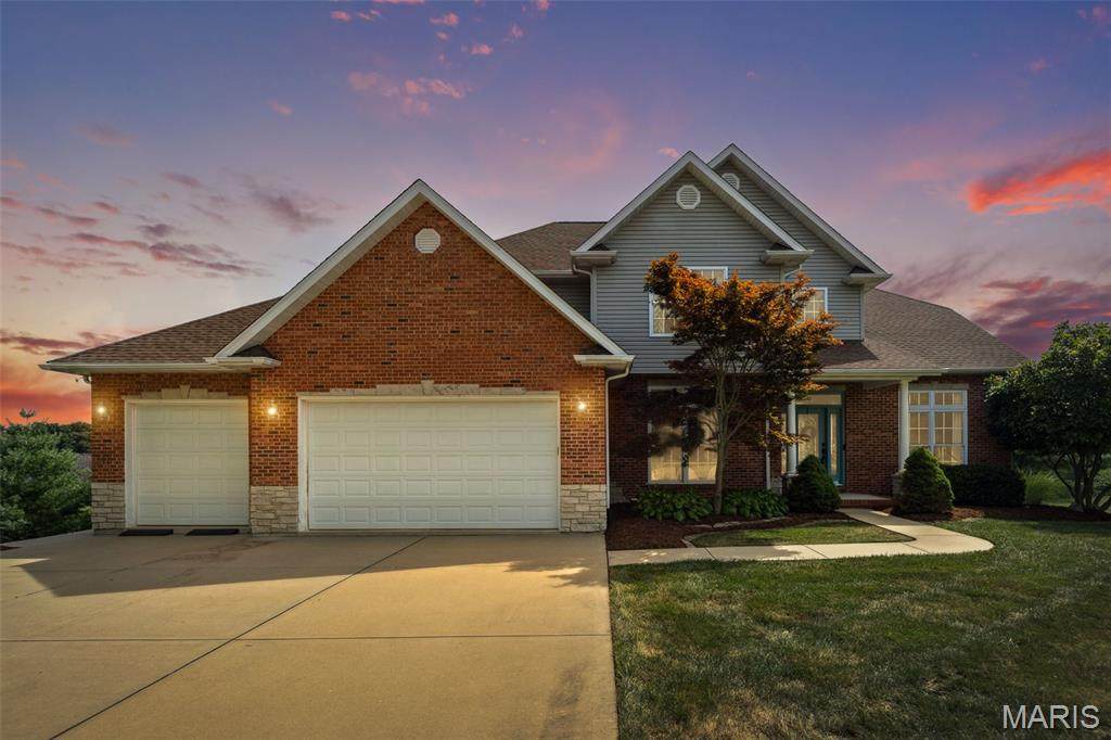 4904 Barnwood Lane - Photo 1