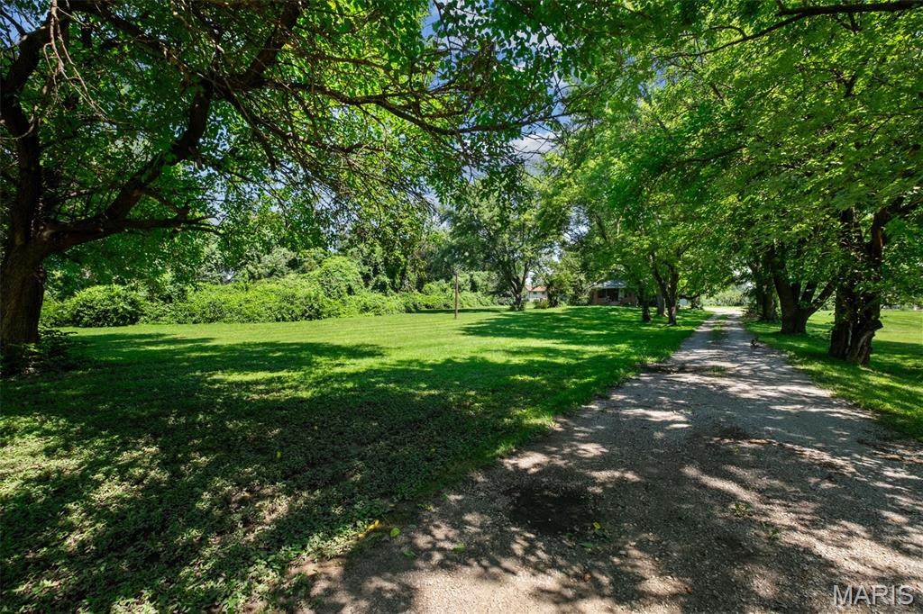 1625 Charbonier Road - Photo 1