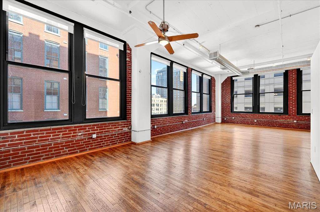 1010 Saint Charles Street - Photo 1