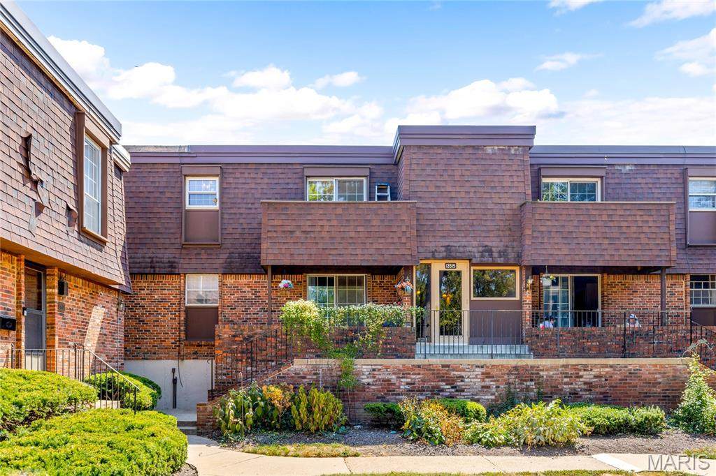 13515 Coliseum Drive - Photo 1