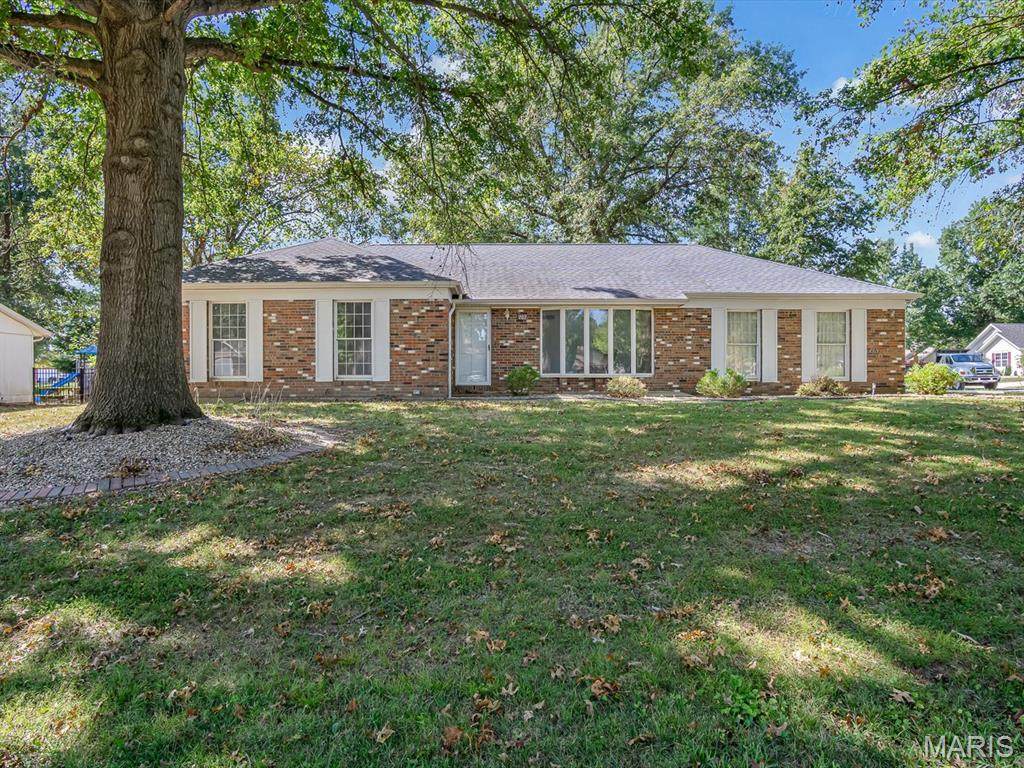 201 Oak Lane - Photo 1