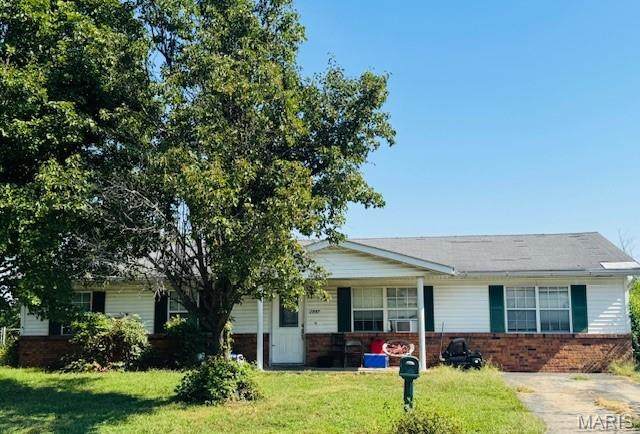 1997 Oak Tree Lane - Photo 1