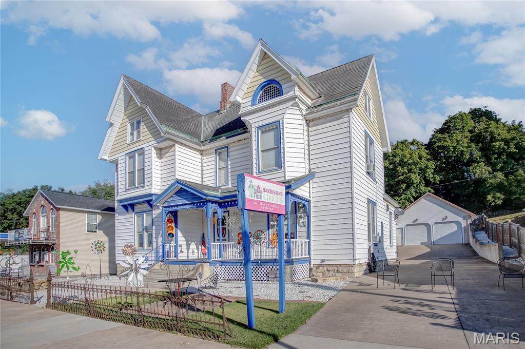 224 Main Street - Photo 1