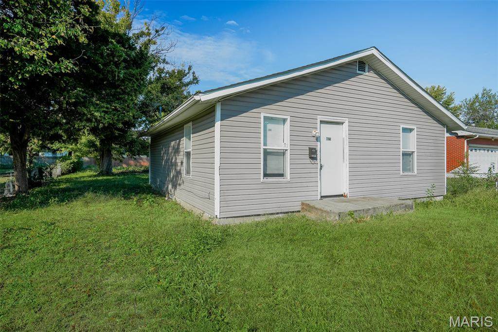 4023 Braden Avenue - Photo 1