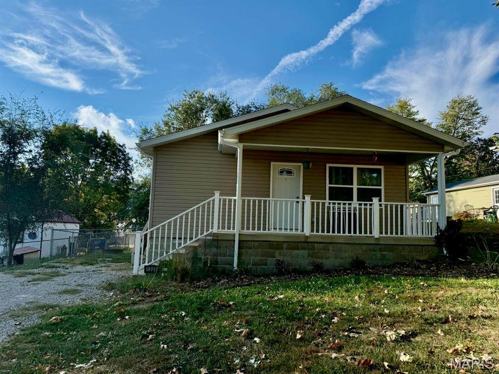 1320 Saint Clair Street - Photo 1