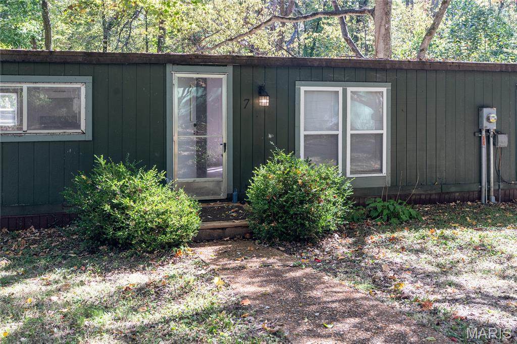 7 Bittersweet Drive - Photo 1