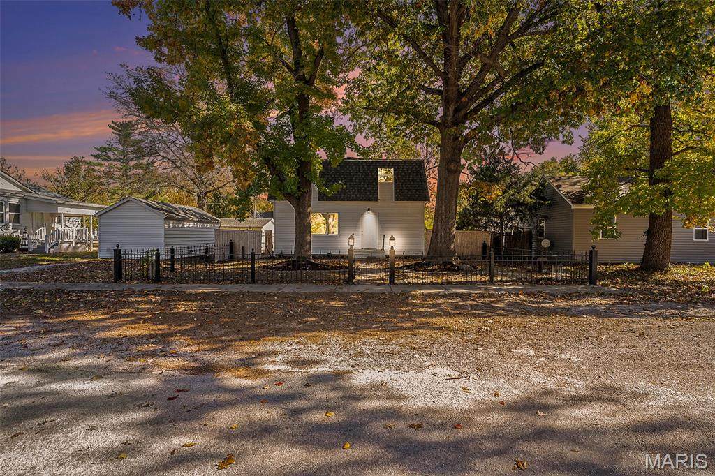 2109 3rd Street - Photo 1