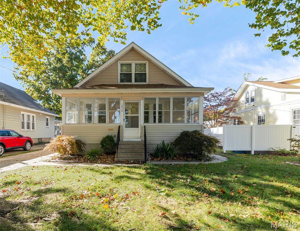 1836 Park Avenue - Photo 1