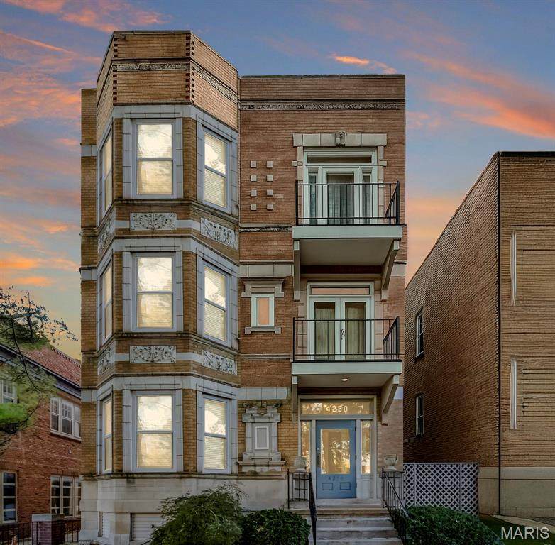 4250 Lindell Boulevard - Photo 1