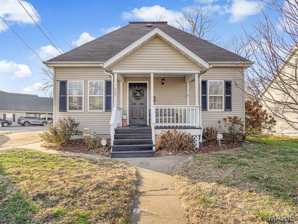 327 Collinsville Avenue - Photo 1