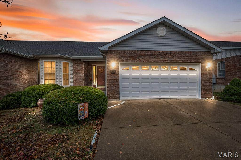 103 Black Oak Drive - Photo 1