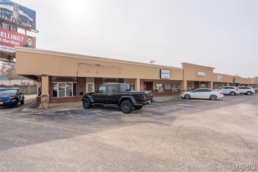 2201 Westwood Boulevard - Photo 1