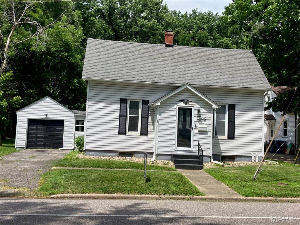 319 Madison Street - Photo 1