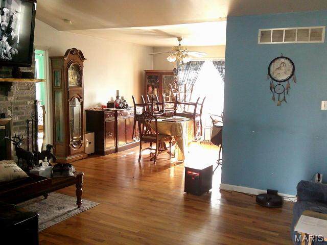 https://bt-photos.global.ssl.fastly.net/midamerica/orig_boomver_2_25082869-1.jpg