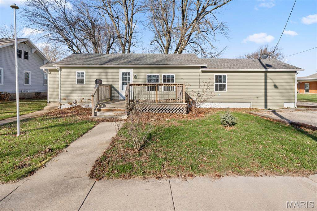 109 School Street - Photo 1