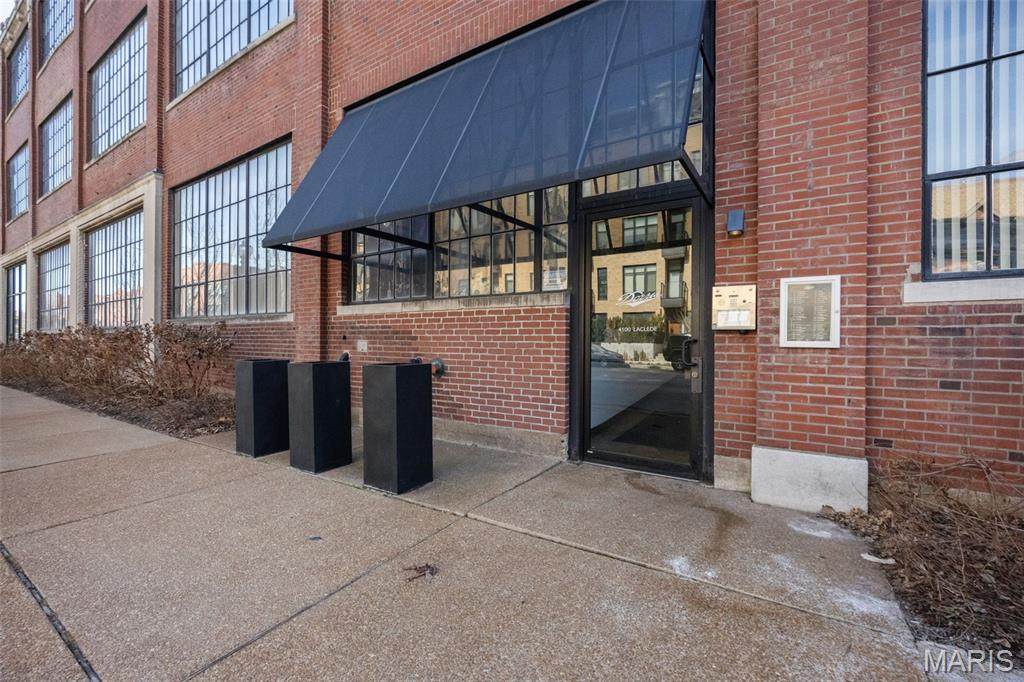4100 Laclede Avenue - Photo 1