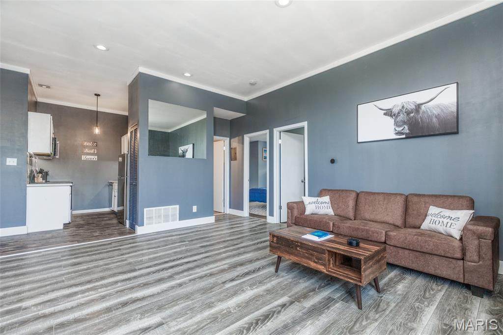 1523 10th Street - Photo 1