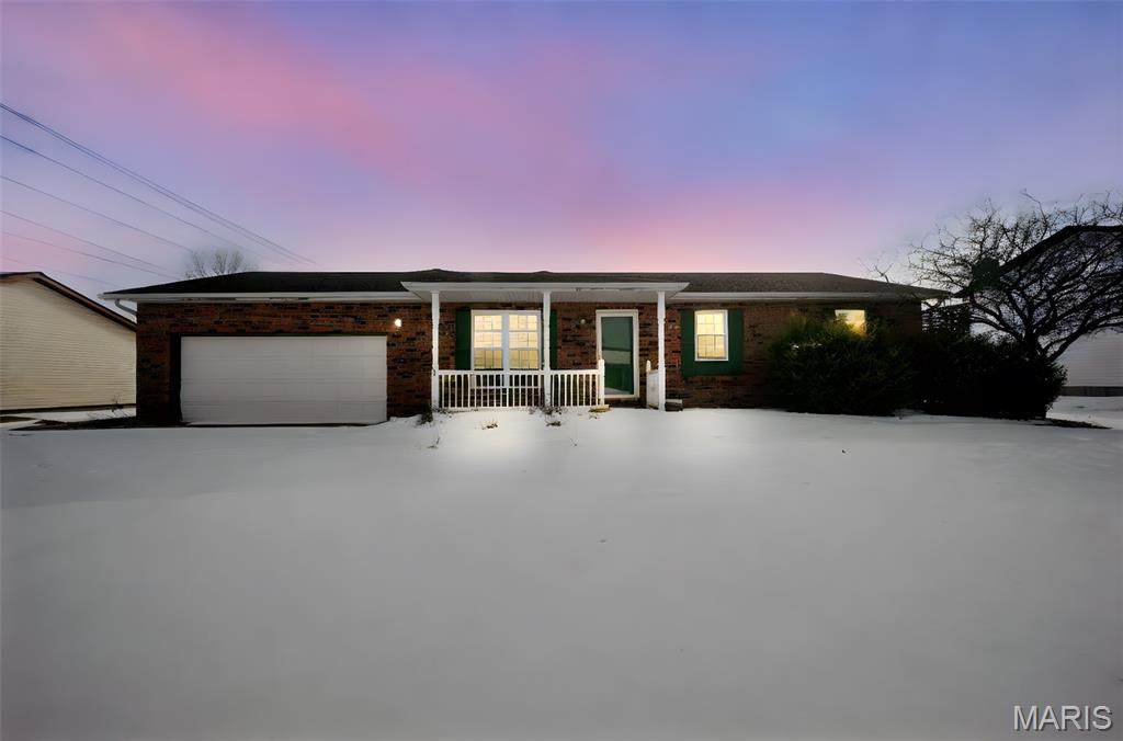 104 Chouteau Trace Parkway - Photo 1