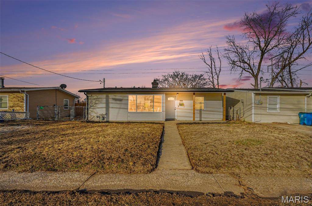 2829 Dale Avenue - Photo 1