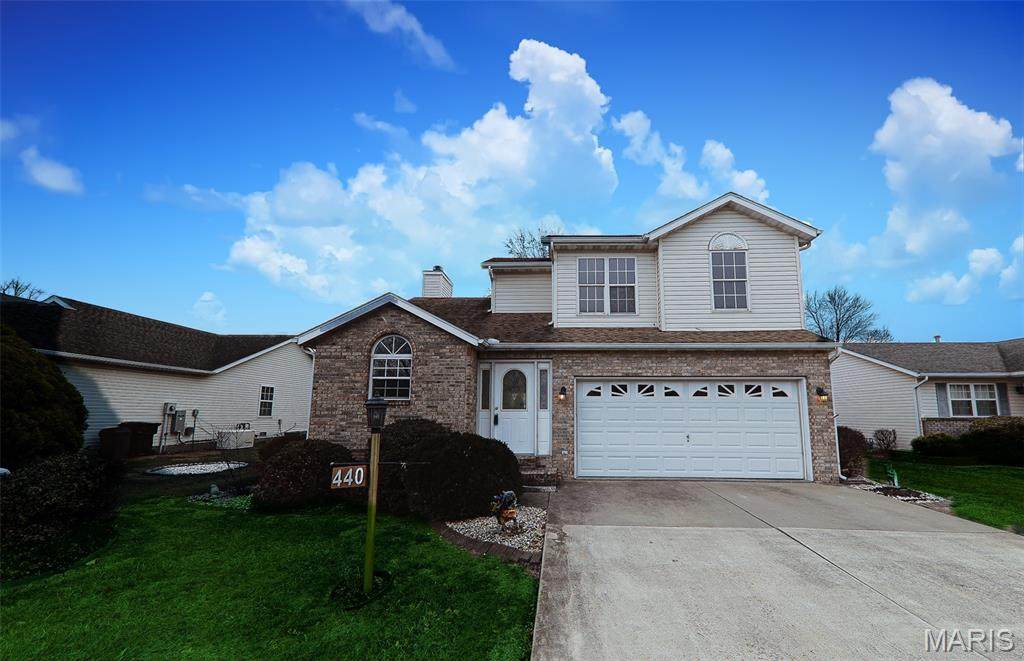 440 Pheasant Lane - Photo 1