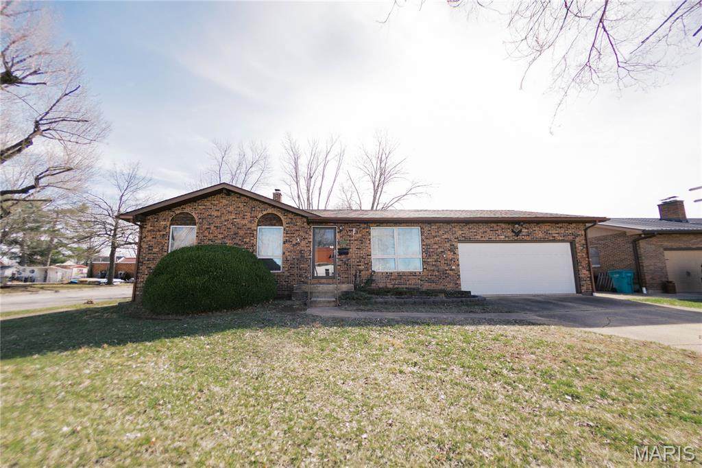502 Monroe Avenue - Photo 1