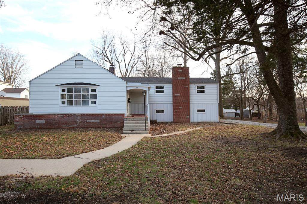 906 Jackson Street - Photo 1