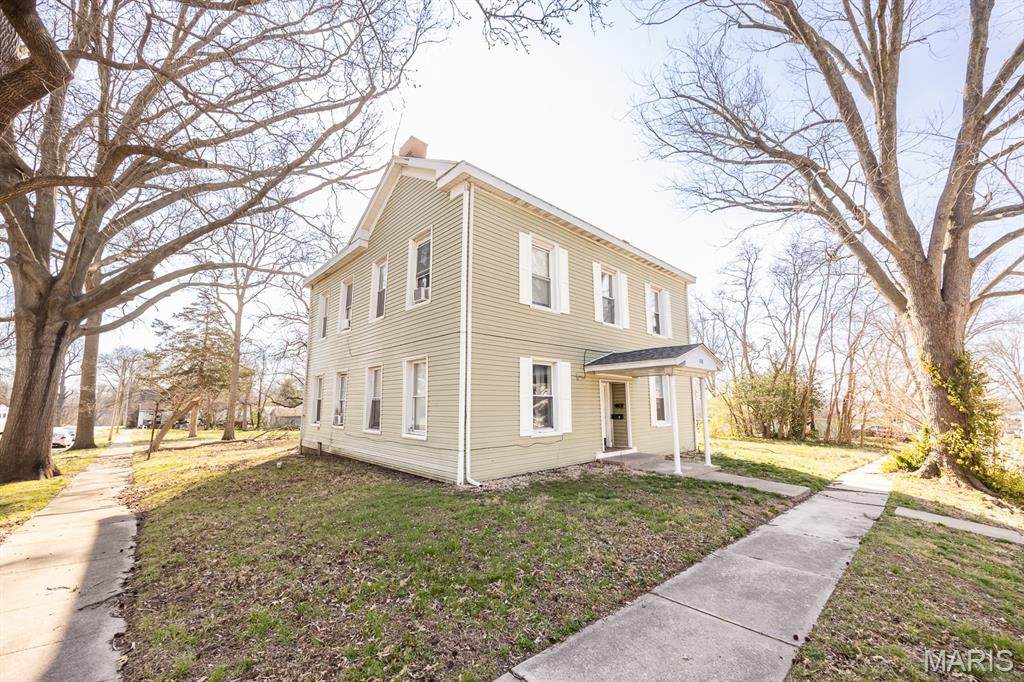 204 Fritz Street - Photo 1