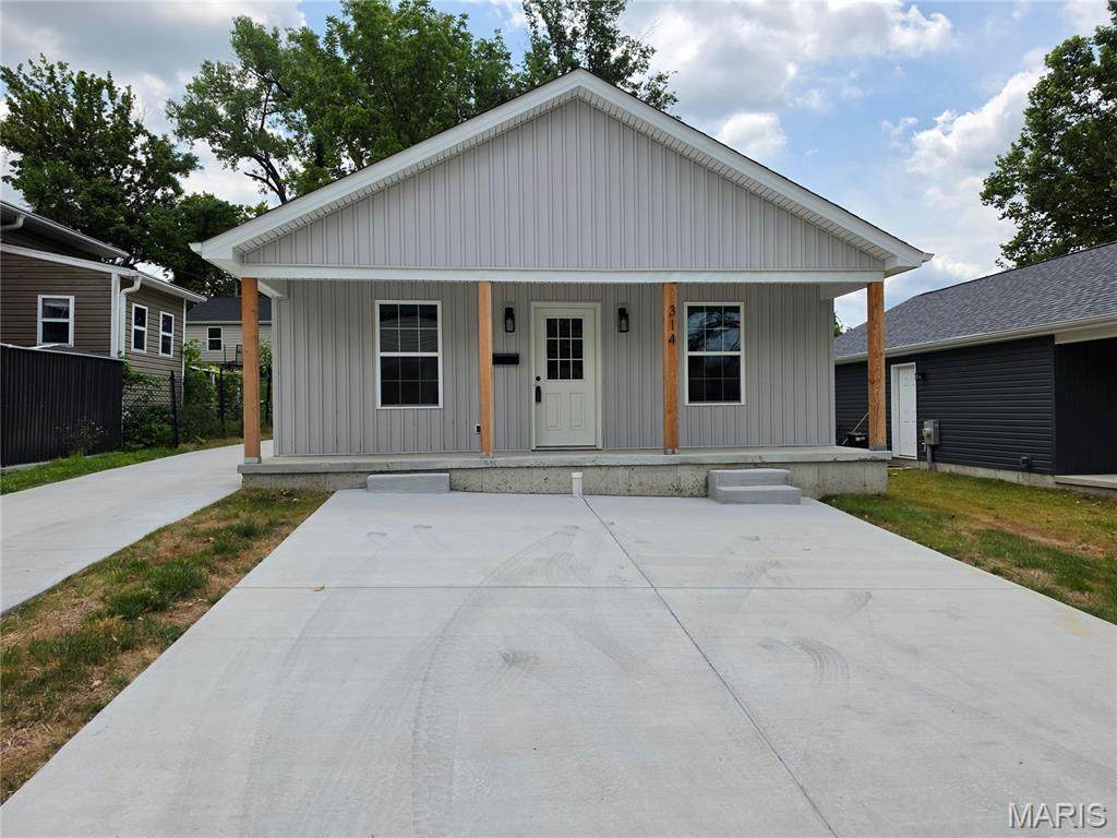 314 England Avenue - Photo 1