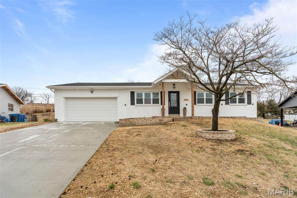 4175 Scotch Drive - Photo 1