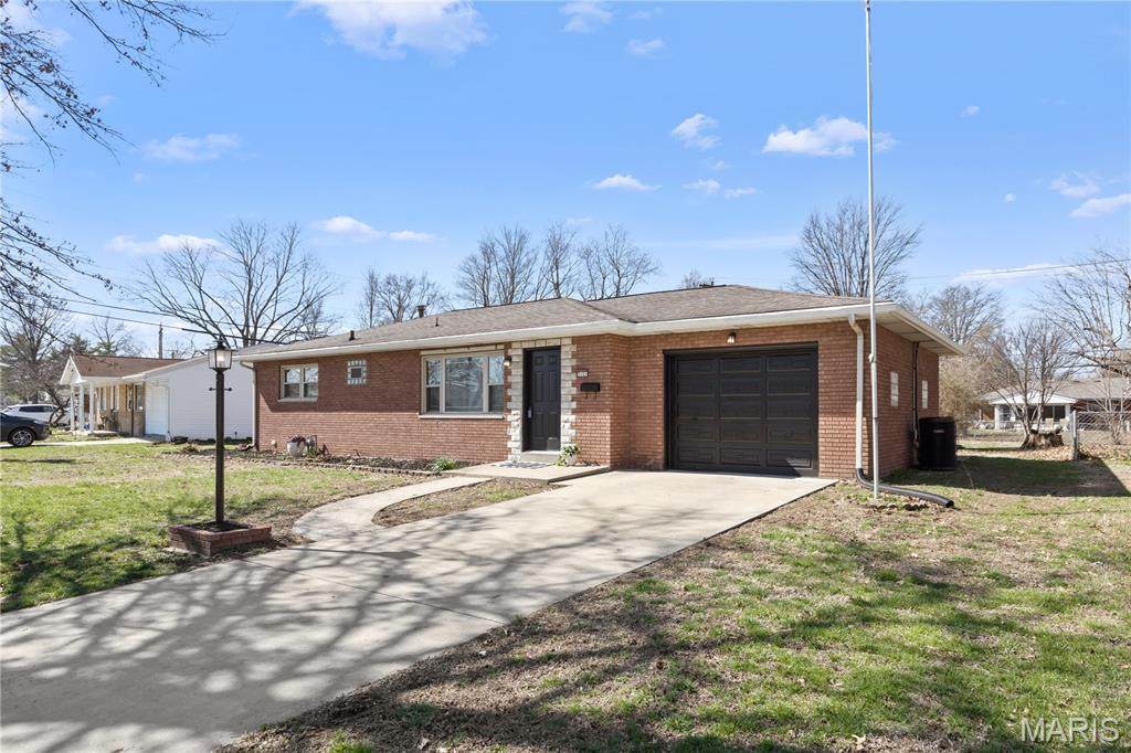 3121 Edgewood Avenue - Photo 1
